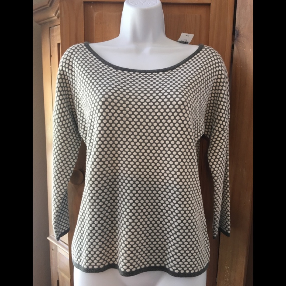 Express gray/white polkadot sweater NEVER WORN